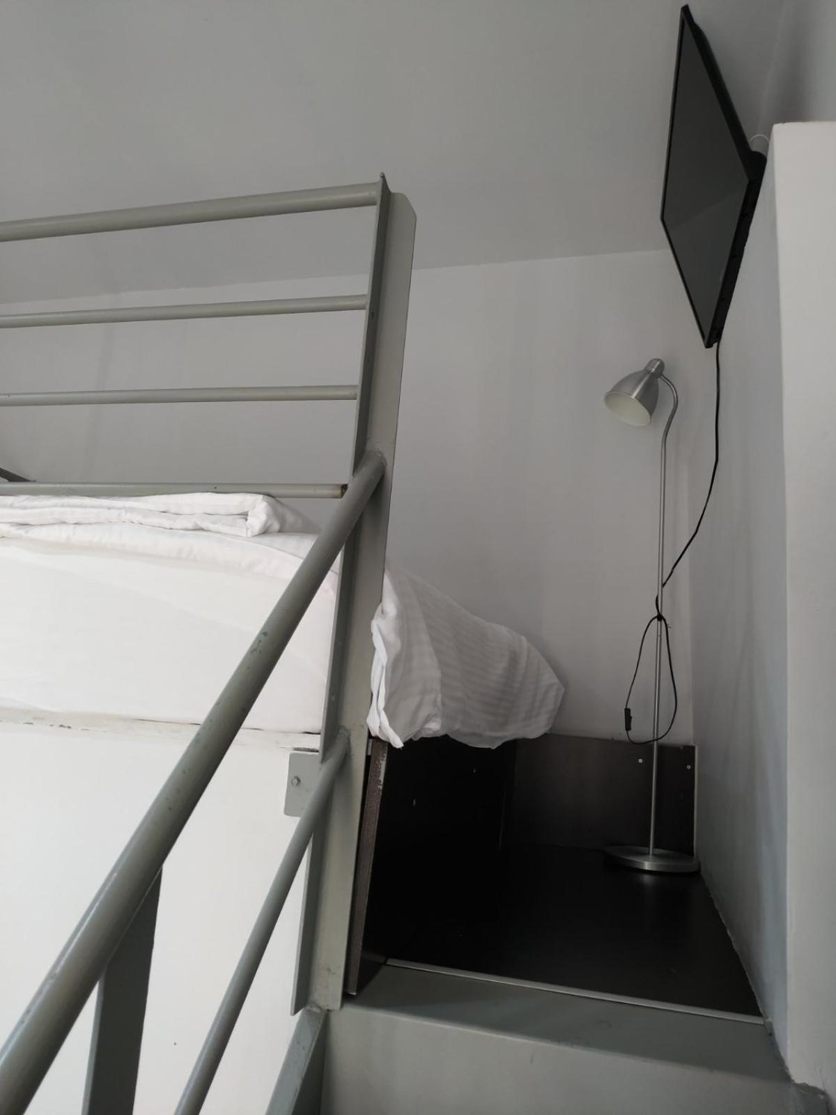 Kentrikon Hotel Chalkís Buitenkant foto