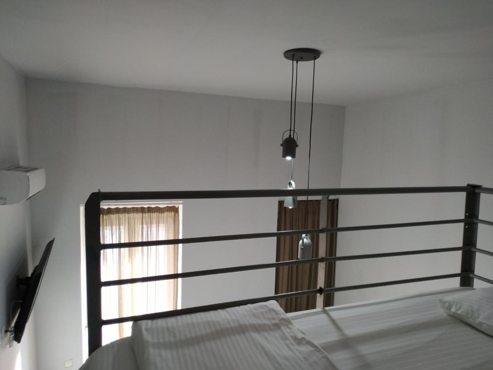 Kentrikon Hotel Chalkís Buitenkant foto