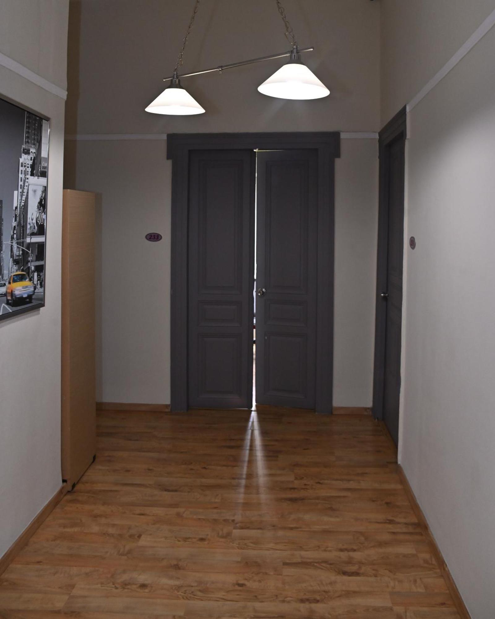 Kentrikon Hotel Chalkís Buitenkant foto