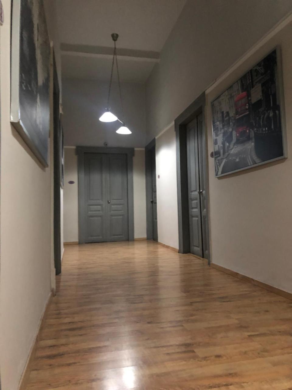 Kentrikon Hotel Chalkís Buitenkant foto